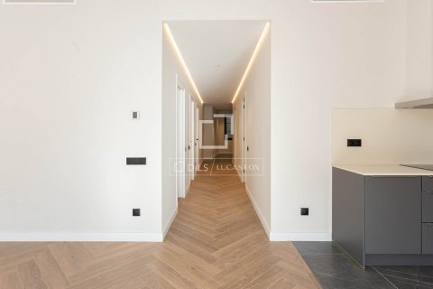 Купить квартиру в Барселона, Испания с 3 спальни, 156м², № 4155 - фото 23