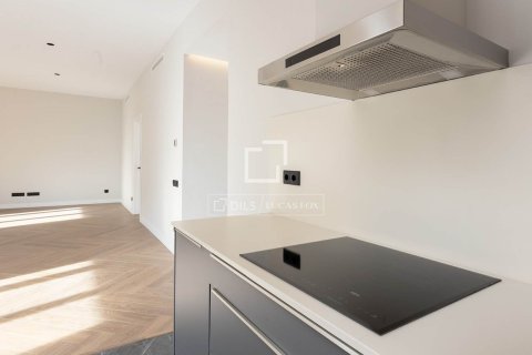 Купить квартиру в Барселона, Испания с 3 спальни, 156м², № 4155 - фото 10