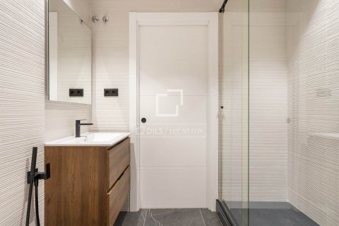 Купить квартиру в Барселона, Испания с 3 спальни, 156м², № 4155 - фото 19
