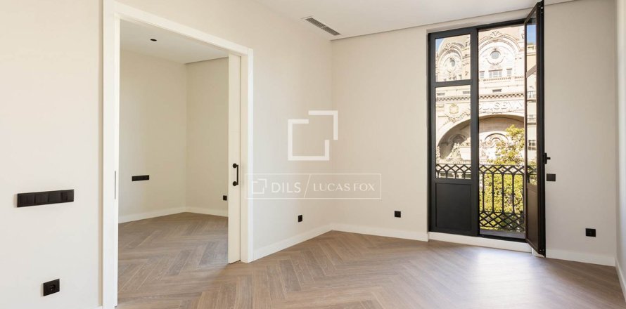 Apartamento de 2 dormitorios en venta en Barcelona, Cataluña, Spain № 4157