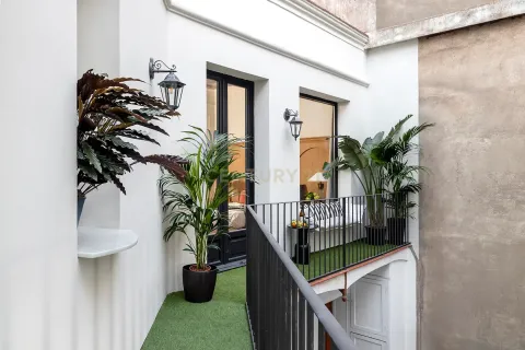 Apartamento de 3 dormitorios en venta en Barcelona, Cataluña, Spain № 6991 - foto 5