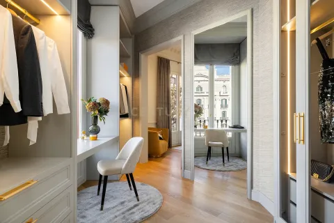 Apartamento de 3 dormitorios en venta en Barcelona, Cataluña, Spain № 6991 - foto 12