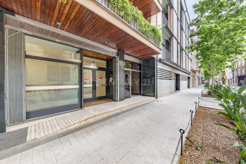 Oficina de 574 m² en venta en Sabadell, Barcelona, Cataluña, Spain № 6990 - foto 8
