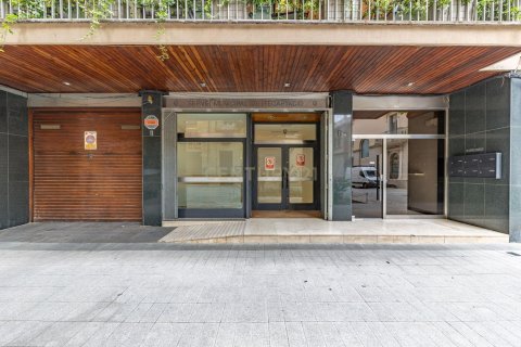 Oficina de 574 m² en venta en Sabadell, Barcelona, Cataluña, Spain № 6990 - foto 4
