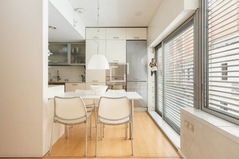 Villa de 5 dormitorios en venta en Barcelona, Cataluña, Spain № 8586 - foto 21