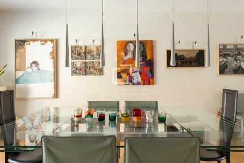 Villa de 5 dormitorios en venta en Barcelona, Cataluña, Spain № 8586 - foto 18