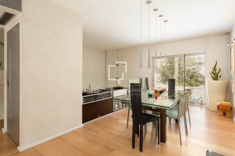 Villa de 5 dormitorios en venta en Barcelona, Cataluña, Spain № 8586 - foto 17