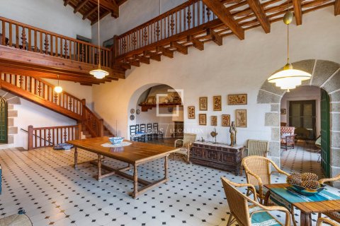 10 bedrooms finca for sale in Argentona, Barcelona, Catalonia, Spain № 8582 - photo 6