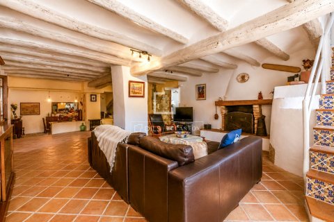 9 bedrooms finca for sale in Sitges, Barcelona, Catalonia, Spain № 8583 - photo 17
