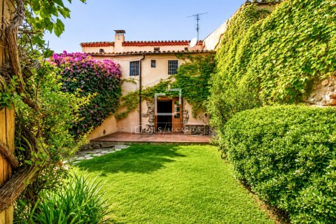9 bedrooms finca for sale in Sitges, Barcelona, Catalonia, Spain № 8583 - photo 7