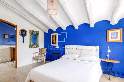 9 bedrooms finca for sale in Sitges, Barcelona, Catalonia, Spain № 8583 - photo 27