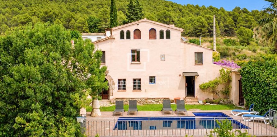 9 bedrooms finca for sale in Sitges, Barcelona, Catalonia, Spain № 8583