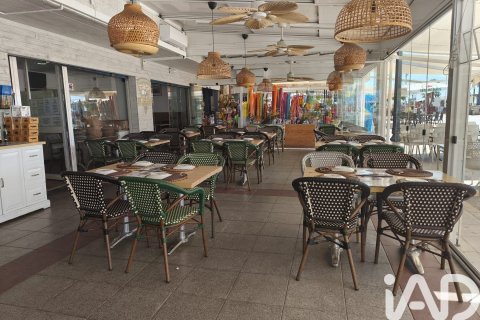 Propiedad comercial de 161 m² en venta en El Vendrell, Tarragona, Cataluña, Spain № 8472 - foto 23