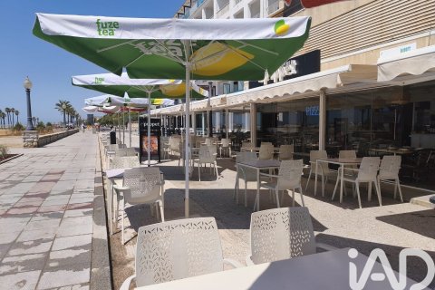 Propiedad comercial de 161 m² en venta en El Vendrell, Tarragona, Cataluña, Spain № 8472 - foto 27