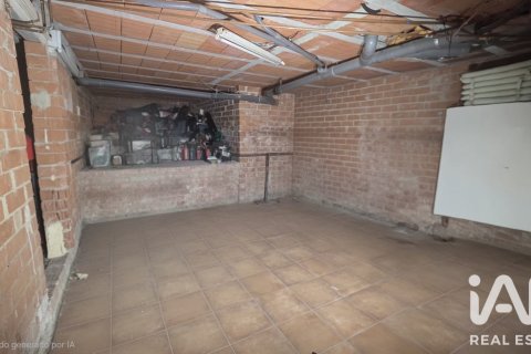 Сasa de 3 dormitorios en venta en Castellet i la Gornal, Barcelona, Cataluña, Spain № 8470 - foto 30