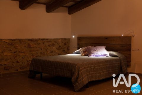 Castillos de 8 dormitorios en venta en Tortosa, Tarragona, Cataluña, Spain № 8469 - foto 17