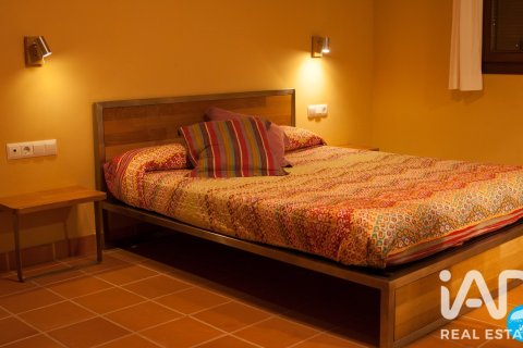 Castillos de 8 dormitorios en venta en Tortosa, Tarragona, Cataluña, Spain № 8469 - foto 14