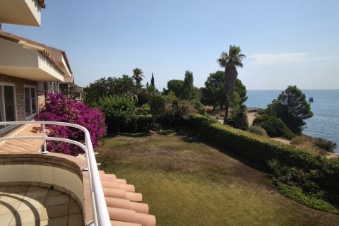 Сasa de 4 dormitorios en venta en L'Ametlla de Mar, Tarragona, Cataluña, Spain № 8471 - foto 5