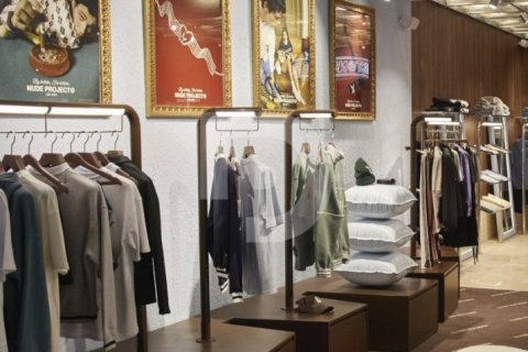 130 sq.m. retail store for sale in Ciutat Vella, Barcelona, Catalonia, Spain № 5160 - photo 2