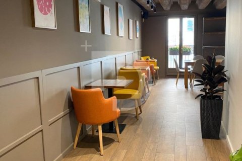 Cafetería / restaurante de 154 m² en venta en Ciudad Vieja, Barcelona, Cataluña, Spain № 5158 - foto 7