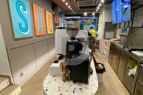 Cafetería / restaurante de 154 m² en venta en Ciudad Vieja, Barcelona, Cataluña, Spain № 5158 - foto 10