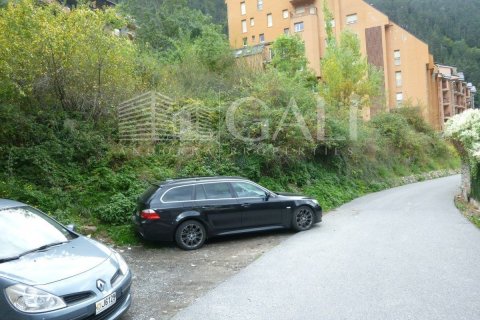 Parcela de 4400 m² en venta en Principado De Andorra (Ninguna Poblacion Tiene C.P.), Lérida, Cataluña, Spain № 5280 - foto 2