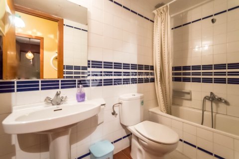 Apartamento de 2 dormitorios en venta en Tossa de Mar, Gerona, Cataluña, Spain № 6717 - foto 15