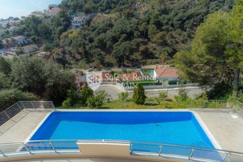 Сasa de 6 dormitorios en venta en Santa Susanna, Barcelona, Cataluña, Spain № 6718 - foto 27
