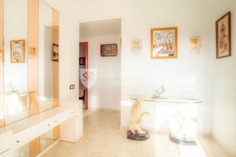 Сasa de 7 dormitorios en venta en Lloret de Mar, Gerona, Cataluña, Spain № 6712 - foto 9