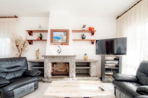 Сasa de 7 dormitorios en venta en Lloret de Mar, Gerona, Cataluña, Spain № 6712 - foto 4