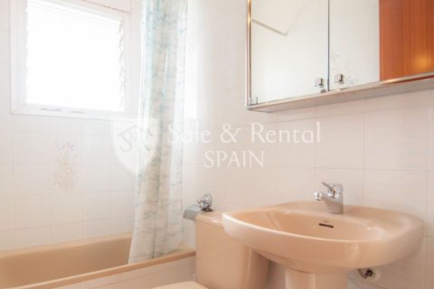 Сasa de 7 dormitorios en venta en Lloret de Mar, Gerona, Cataluña, Spain № 6712 - foto 16