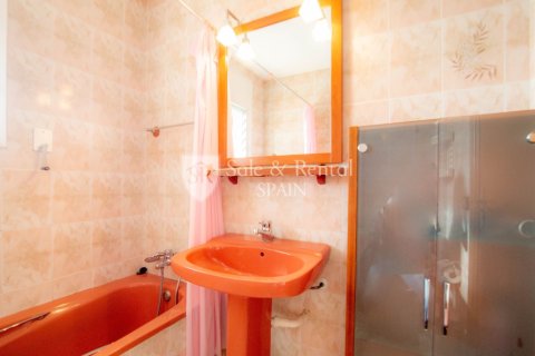Сasa de 7 dormitorios en venta en Lloret de Mar, Gerona, Cataluña, Spain № 6712 - foto 19