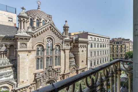 Квартира с 3 спальнями в Барселоне, Каталония, Испания № 8811