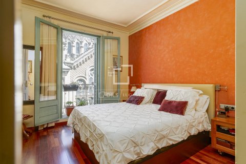 Купить квартиру в Барселона, Испания с 3 спальни, 141м², № 8811 - фото 5