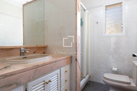 Купить виллу в Кабрильс, Испания с 4 спальни, 226м², № 8812 - фото 10