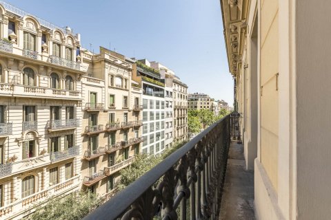 3 bedrooms apartment for sale in Barcelona, Catalonia, Spain № 8813 - photo 29