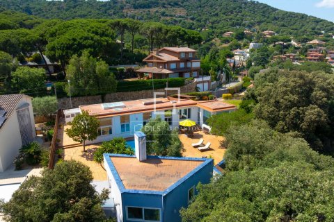 5 bedrooms villa for sale in Argentona, Barcelona, Catalonia, Spain № 8815 - photo 30