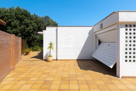 5 bedrooms villa for sale in Argentona, Barcelona, Catalonia, Spain № 8815 - photo 23