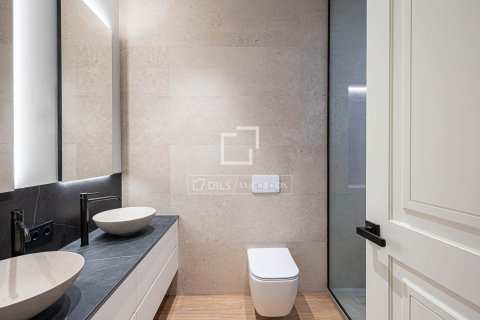 3 bedrooms apartment for sale in Barcelona, Catalonia, Spain № 8814 - photo 24