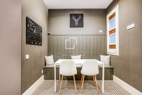 3 bedrooms apartment for sale in Barcelona, Catalonia, Spain № 8810 - photo 16