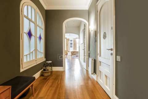 3 bedrooms apartment for sale in Barcelona, Catalonia, Spain № 8810 - photo 20