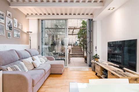 3 bedrooms villa for sale in Barcelona, Catalonia, Spain № 8504 - photo 4