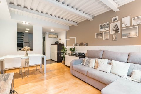 3 bedrooms villa for sale in Barcelona, Catalonia, Spain № 8504 - photo 6