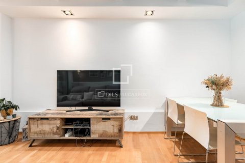 3 bedrooms villa for sale in Barcelona, Catalonia, Spain № 8504 - photo 5