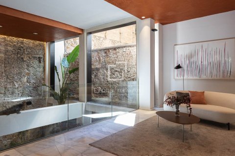 Apartamento de 2 dormitorios en venta en Barcelona, Cataluña, Spain № 8497 - foto 28