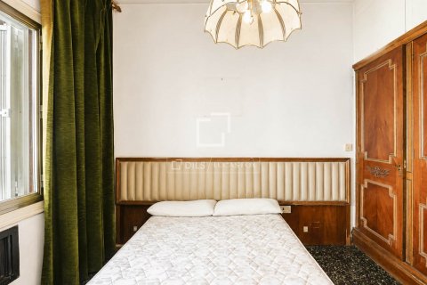 Apartamento de 3 dormitorios en venta en Barcelona, Cataluña, Spain № 8819 - foto 21