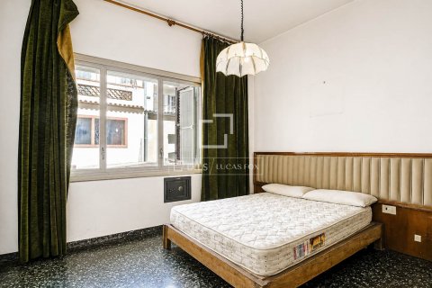 Apartamento de 3 dormitorios en venta en Barcelona, Cataluña, Spain № 8819 - foto 20