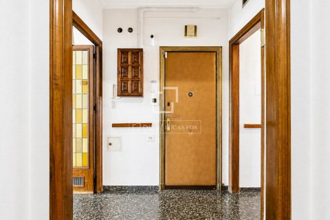 Apartamento de 3 dormitorios en venta en Barcelona, Cataluña, Spain № 8819 - foto 19
