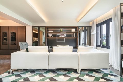 3 bedrooms apartment for sale in Barcelona, Catalonia, Spain № 8818 - photo 5
