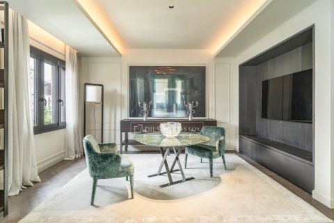 3 bedrooms apartment for sale in Barcelona, Catalonia, Spain № 8818 - photo 14